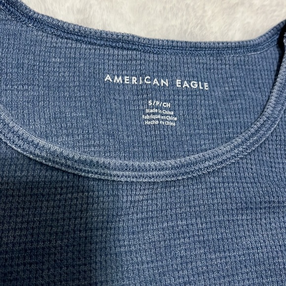 Cropped Baby Tee - Juniors - Picture 3 of 11